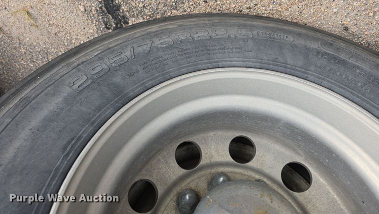 image for item DS4813 2014 International Eagle ProStar semi truck