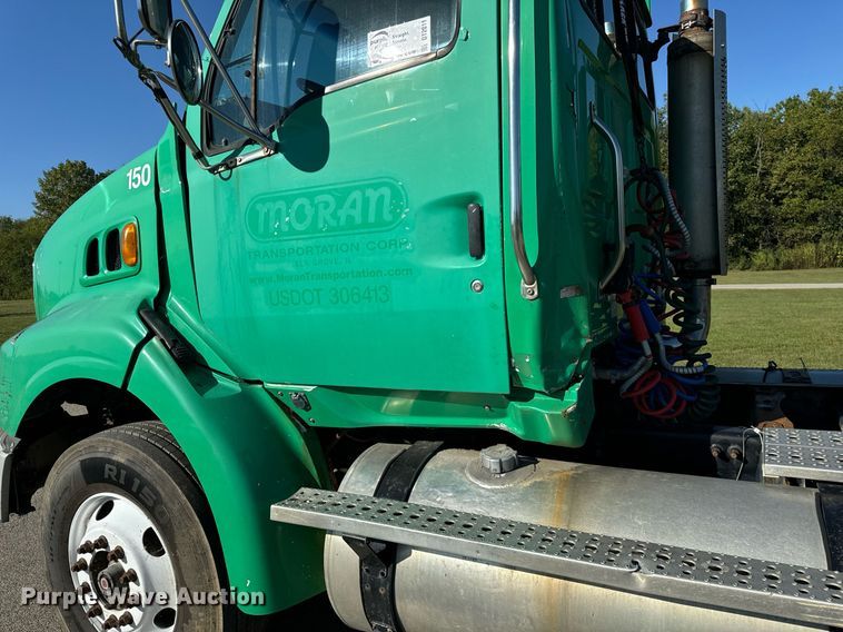 image for item DT2011 2007 Sterling  A-Line semi truck