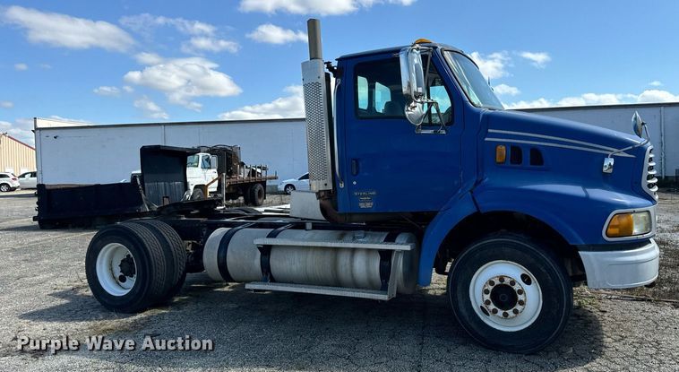 image for item DT2013 2005 Sterling  A-Line semi truck