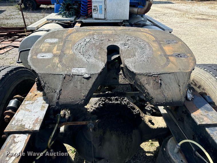 image for item DT2013 2005 Sterling  A-Line semi truck