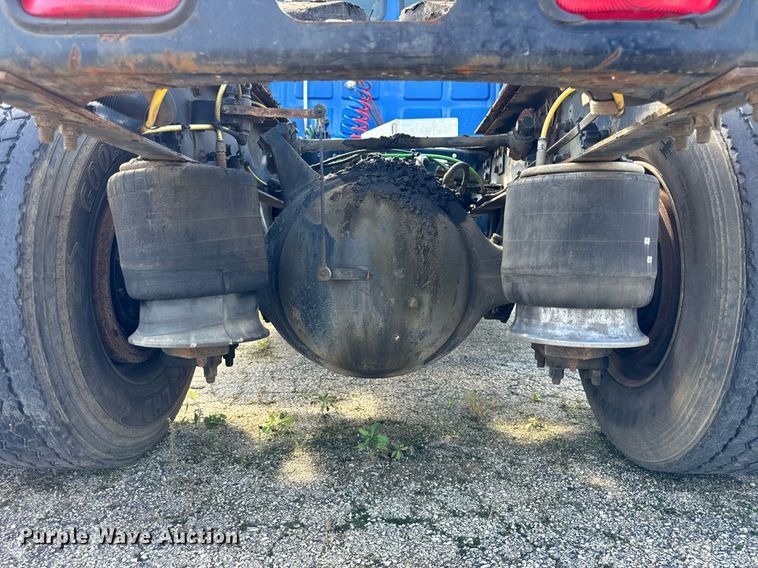 image for item DT2013 2005 Sterling  A-Line semi truck