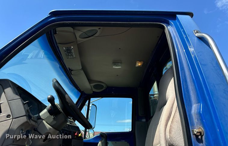 image for item DT2013 2005 Sterling  A-Line semi truck