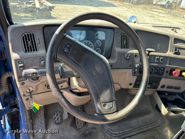 image for item DT2013 2005 Sterling  A-Line semi truck