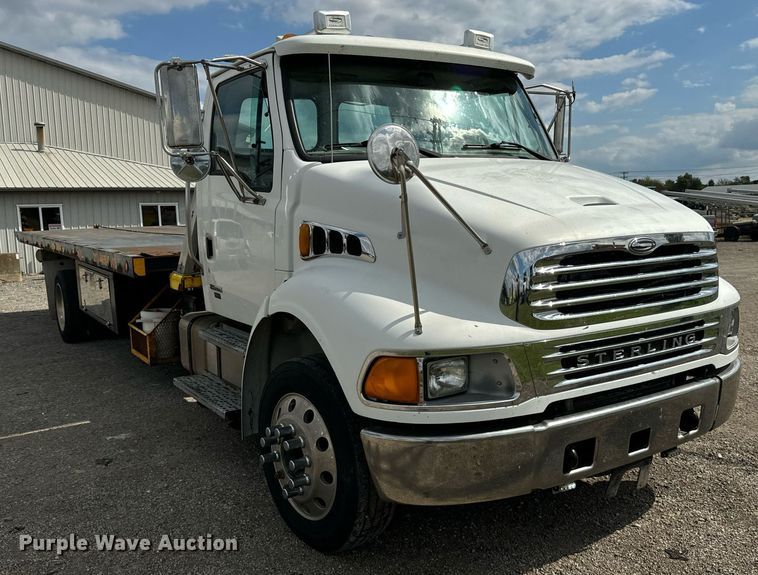 image for item DT2015 2006 Sterling  Acterra rollback truck