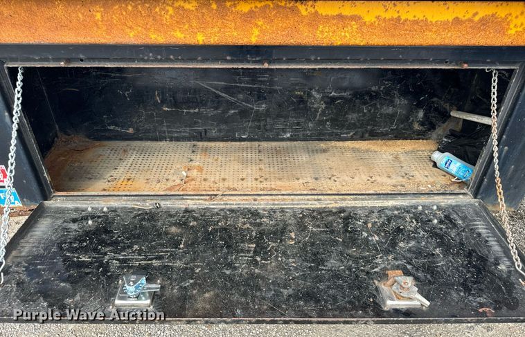 image for item DT2015 2006 Sterling  Acterra rollback truck