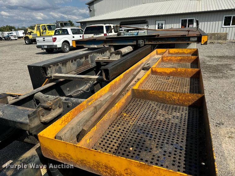 image for item DT2015 2006 Sterling  Acterra rollback truck