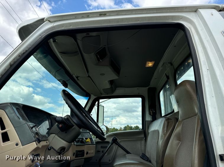 image for item DT2015 2006 Sterling  Acterra rollback truck