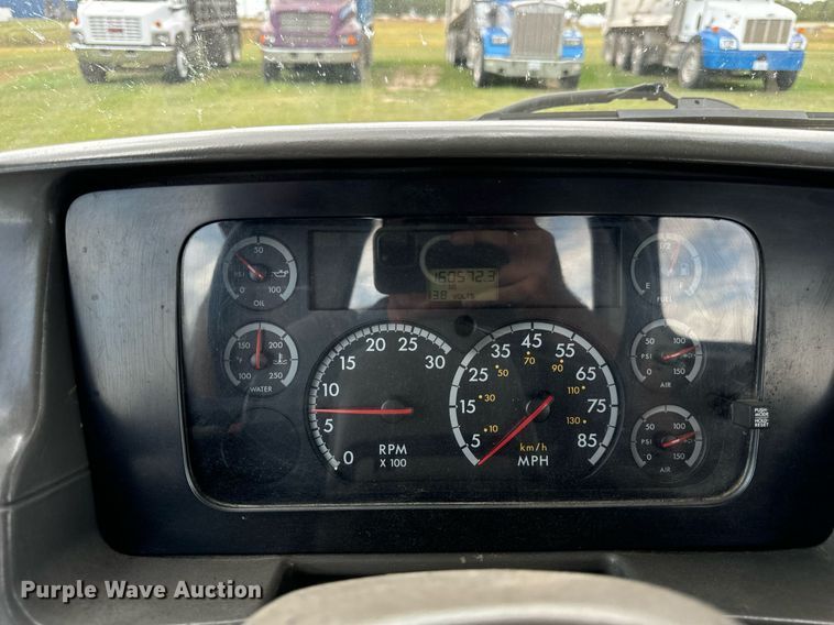 image for item DT2015 2006 Sterling  Acterra rollback truck