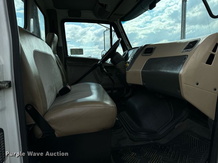 image for item DT2015 2006 Sterling  Acterra rollback truck