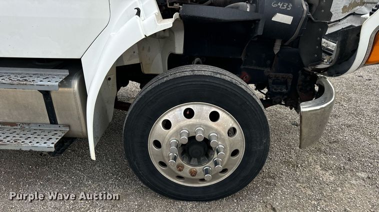 image for item DT2015 2006 Sterling  Acterra rollback truck