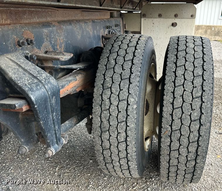 image for item DT2015 2006 Sterling  Acterra rollback truck