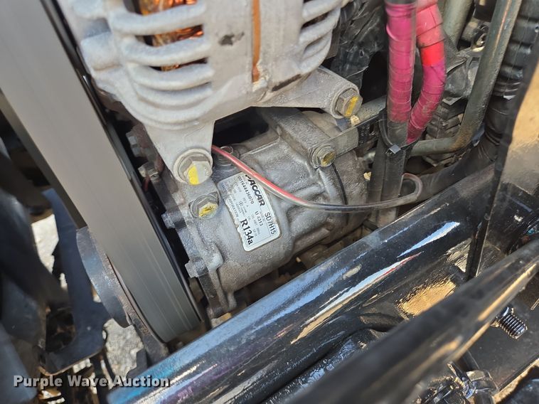 image for item DT5279 2021 Peterbilt 579 semi truck