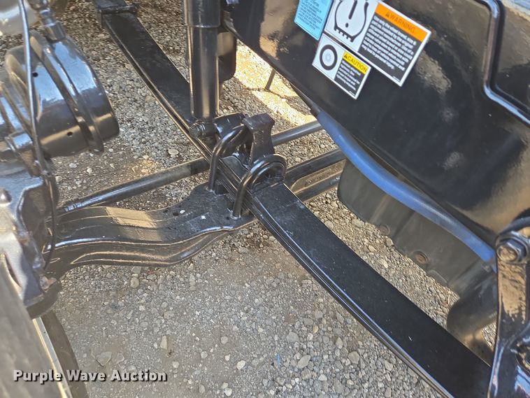 image for item DT5279 2021 Peterbilt 579 semi truck