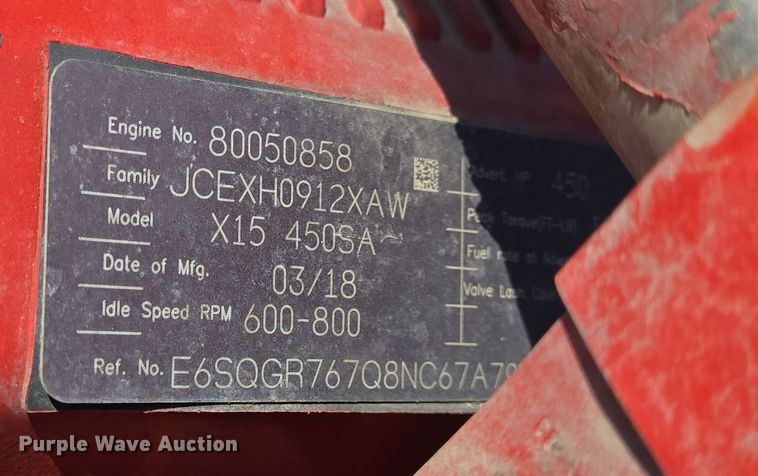 image for item DT5281 2019 Peterbilt 579 semi truck