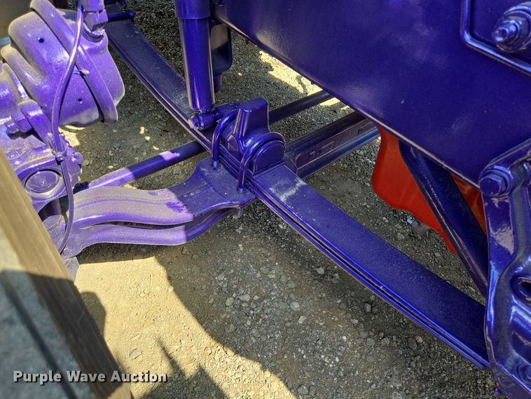 image for item DT5281 2019 Peterbilt 579 semi truck