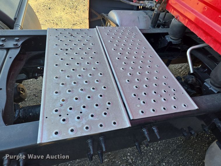 image for item DT5286 2022 Freightliner  Cascadia  semi truck