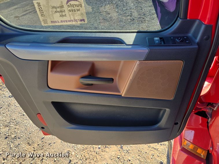 image for item DT5286 2022 Freightliner  Cascadia  semi truck