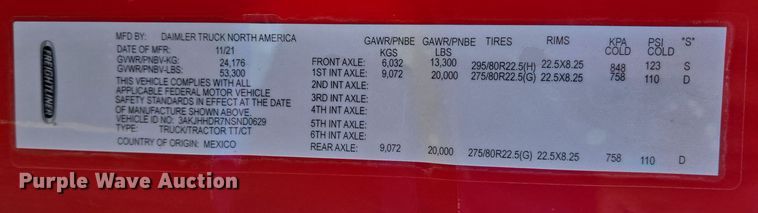 image for item DT5286 2022 Freightliner  Cascadia  semi truck