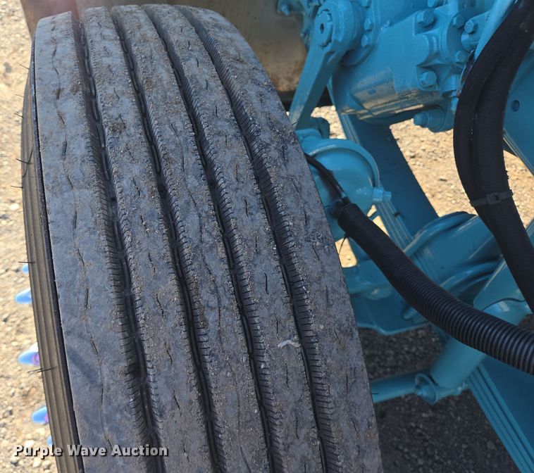 image for item DT5287 2001 Kenworth  W900 semi truck