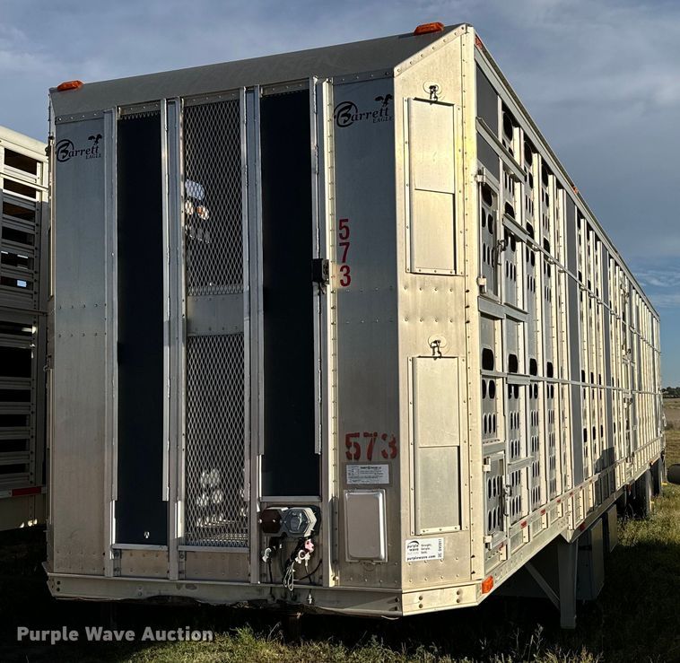 image for item DV2817 2008 Barrett livestock trailer