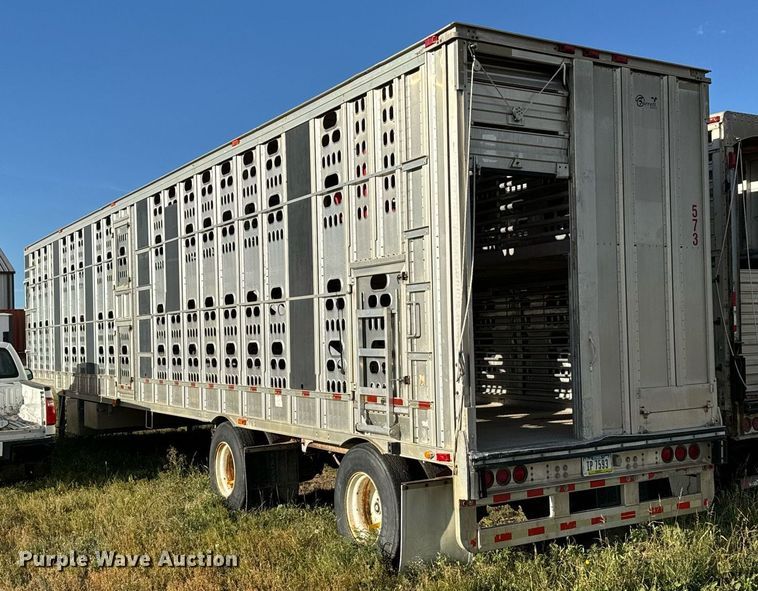 image for item DV2817 2008 Barrett livestock trailer
