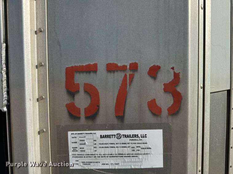 image for item DV2817 2008 Barrett livestock trailer