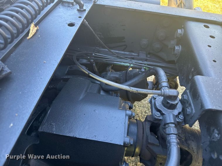 image for item DV2833 2007 International  9400i semi truck