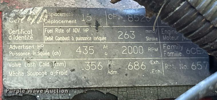 image for item DV2833 2007 International  9400i semi truck