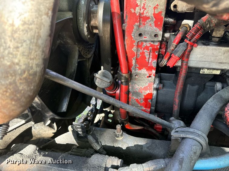 image for item DV2833 2007 International  9400i semi truck