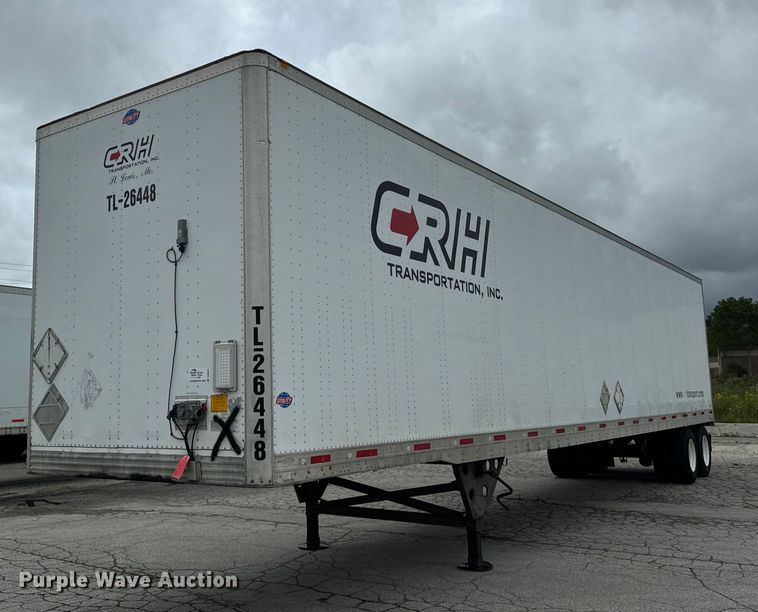 image for item DV5873 2010 Utility  dry van trailer