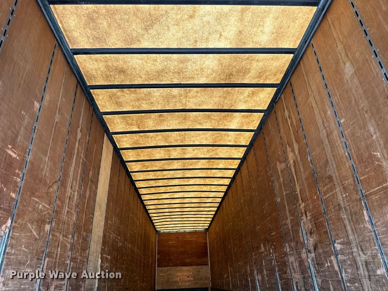 image for item DV5873 2010 Utility  dry van trailer