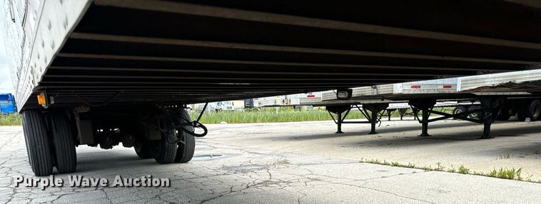image for item DV5880 1998 Utility  dry van trailer