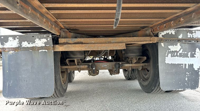 image for item DV5880 1998 Utility  dry van trailer