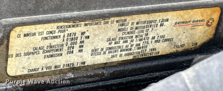 image for item DX1352 1996 Volvo WIA semi truck