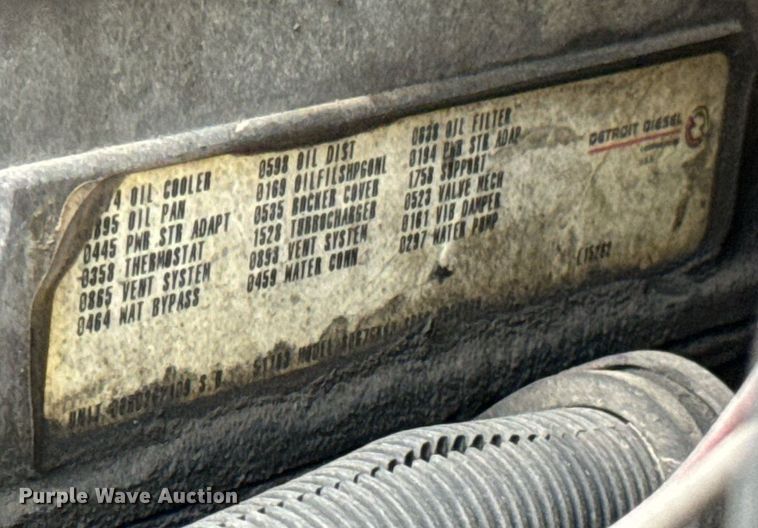 image for item DX1352 1996 Volvo WIA semi truck