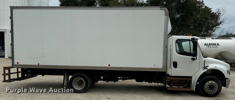 image for item EE7481 2017 Freightliner Business Class M2 box truck