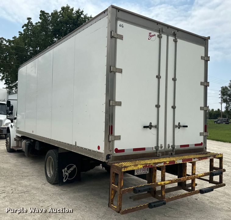 image for item EE7481 2017 Freightliner Business Class M2 box truck