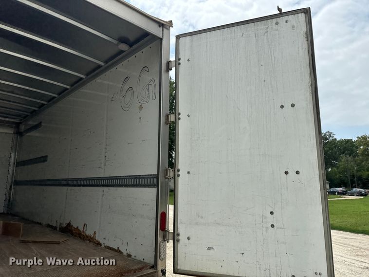 image for item EE7481 2017 Freightliner Business Class M2 box truck