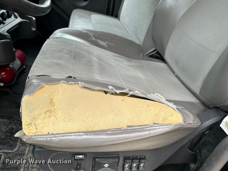 image for item EE7481 2017 Freightliner Business Class M2 box truck