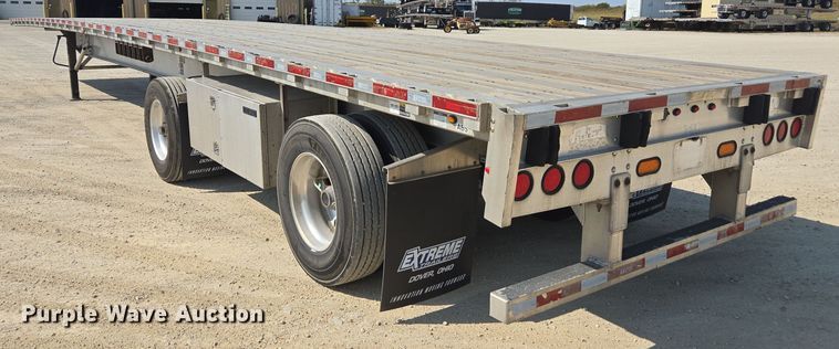 image for item EE7793 2014 Wilson AF-1080SS flatbed trailer