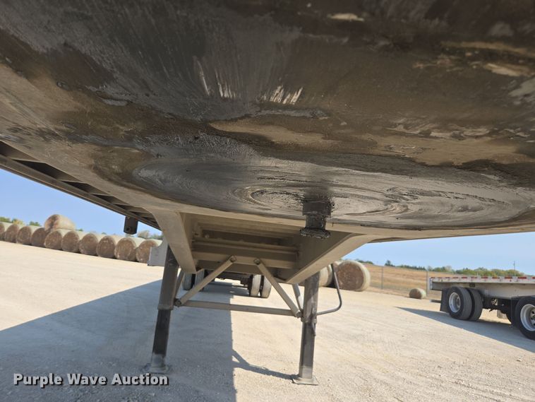 image for item EE7793 2014 Wilson AF-1080SS flatbed trailer