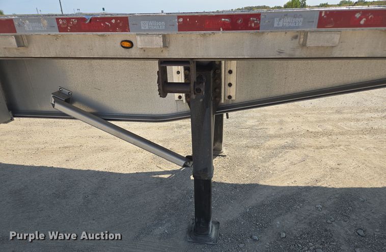 image for item EE7793 2014 Wilson AF-1080SS flatbed trailer