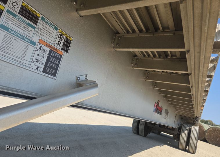 image for item EE7793 2014 Wilson AF-1080SS flatbed trailer