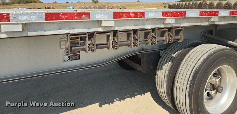 image for item EE7793 2014 Wilson AF-1080SS flatbed trailer