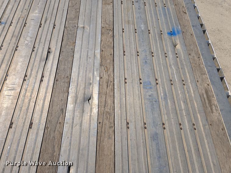 image for item EE7793 2014 Wilson AF-1080SS flatbed trailer