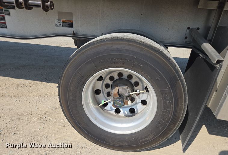 image for item EE7793 2014 Wilson AF-1080SS flatbed trailer