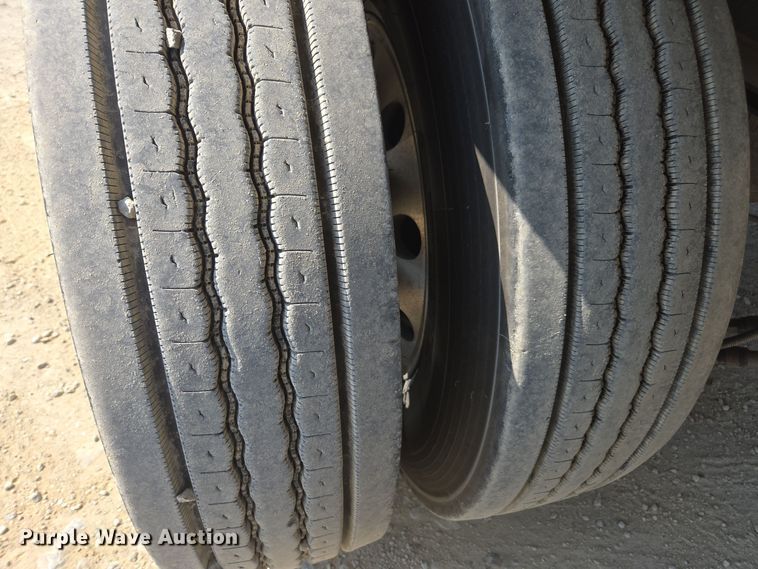 image for item EE7793 2014 Wilson AF-1080SS flatbed trailer