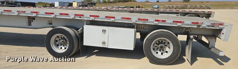 image for item EE7794 2014 Wilson AF-1080SS flatbed trailer