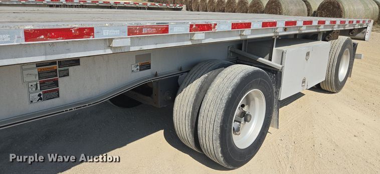image for item EE7794 2014 Wilson AF-1080SS flatbed trailer
