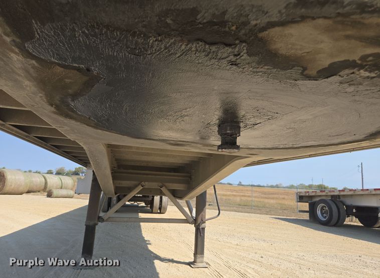 image for item EE7795 2014 Wilson  AF-1080SS flatbed trailer